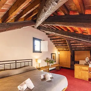 Penthouse Accademia , Venedig Italien